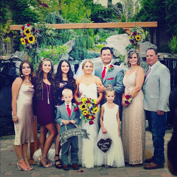 Meet your Posher, Anne - Picture 1 of 1